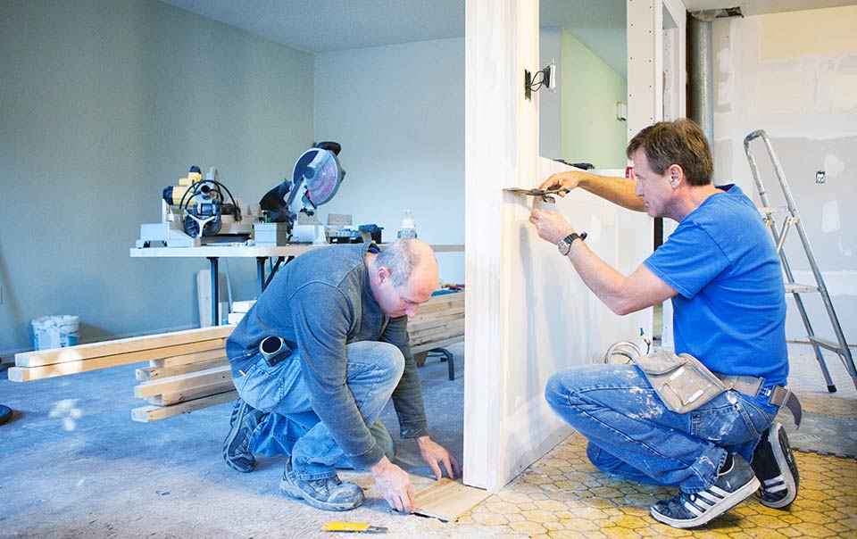 Hiring the Right Remodeling Contractor