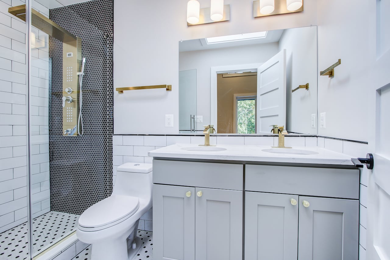 Everything You Need To Know About Bathroom Vanities