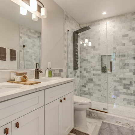 Bathroom Color Do's and Don'ts That You Should Remember