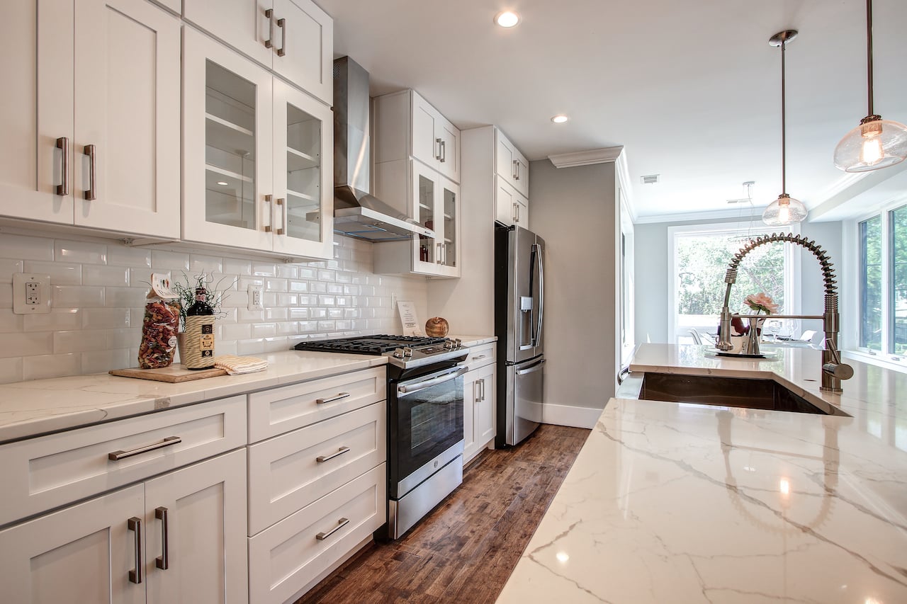 Kitchen Renovation Part 6: Backsplash Tile