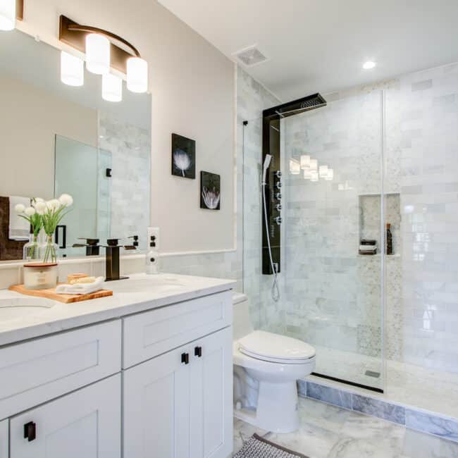 Small Bathroom Remodel Ideas: How to Make the Most of Your Space