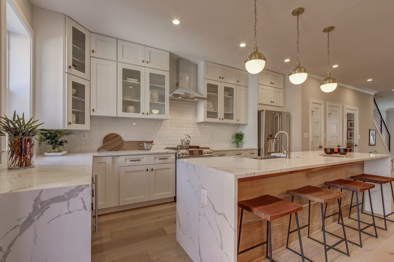 14 Kitchen Island Storage Ideas to Organize Your Space