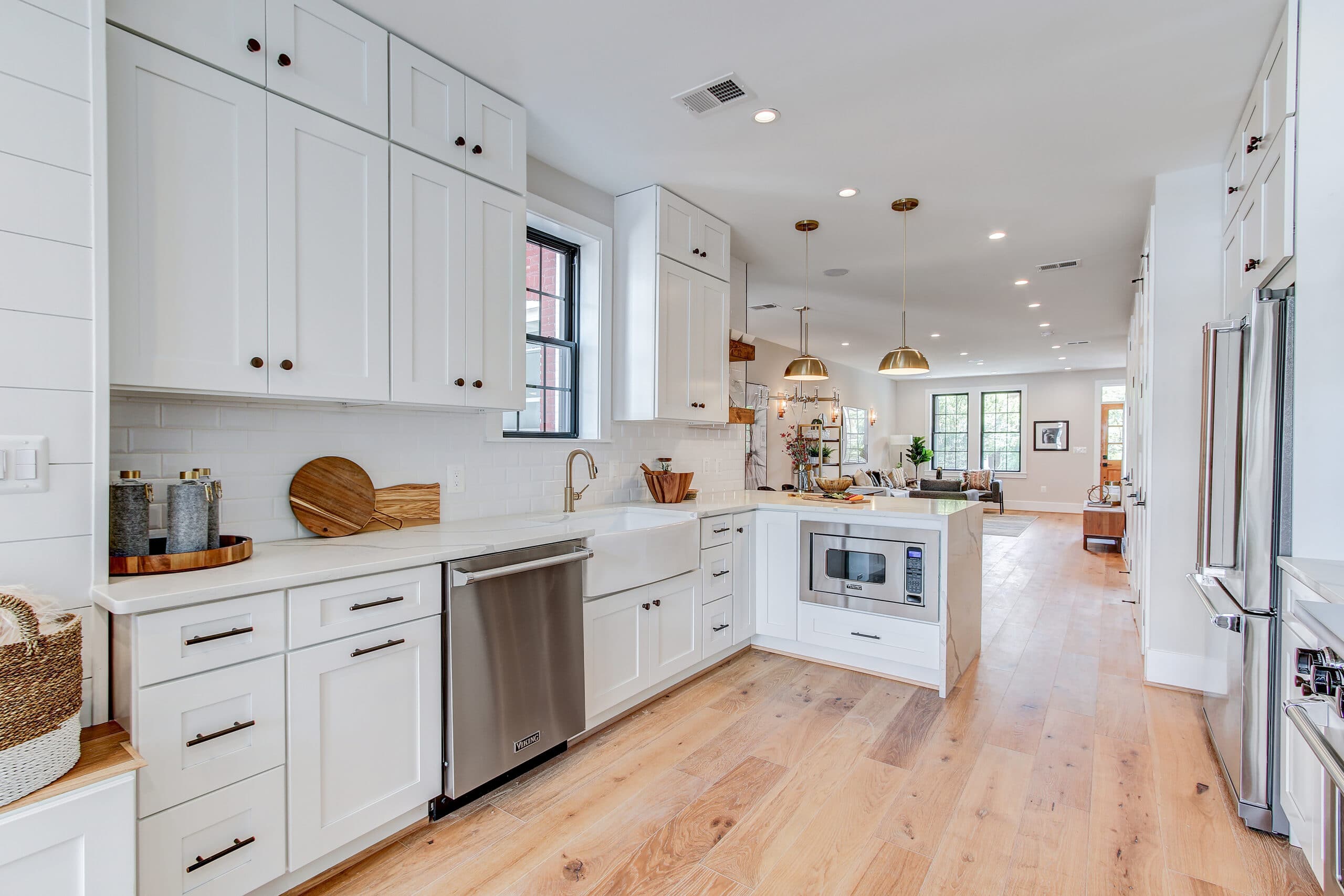 Kitchen Flooring That Will Endure the Test of Time