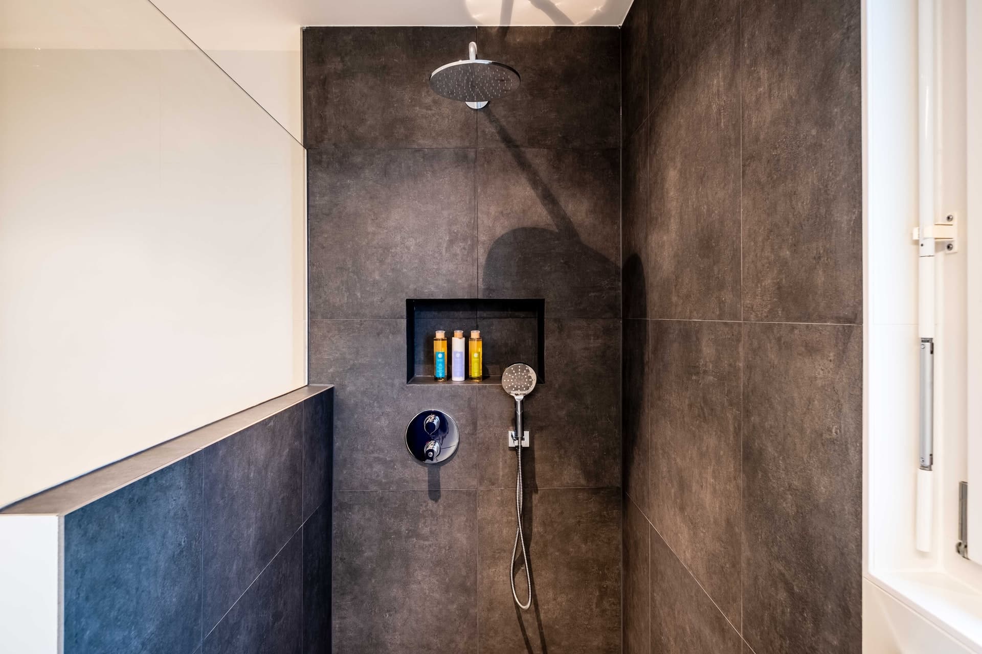 What Is The Average Walk-In Shower Size?