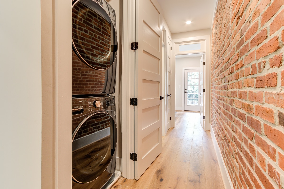 laundry room remodeling