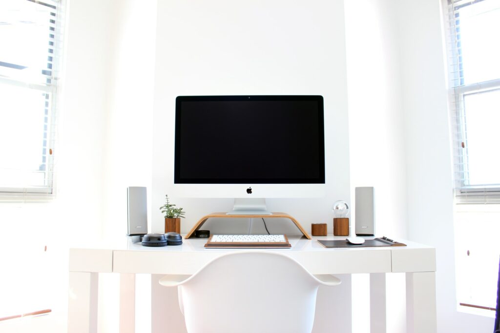 white paint ideas for your home office